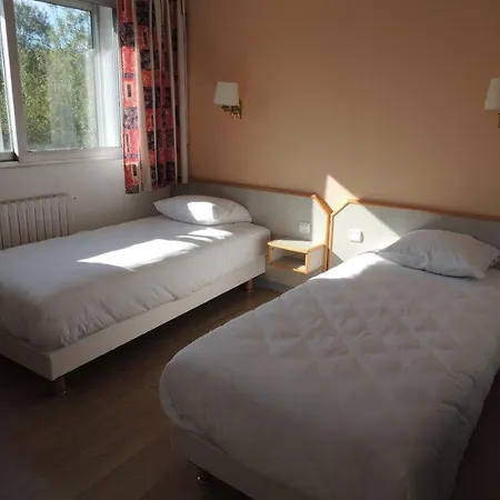 Le Sully Sur Yon 2* La Roche-sur-Yon