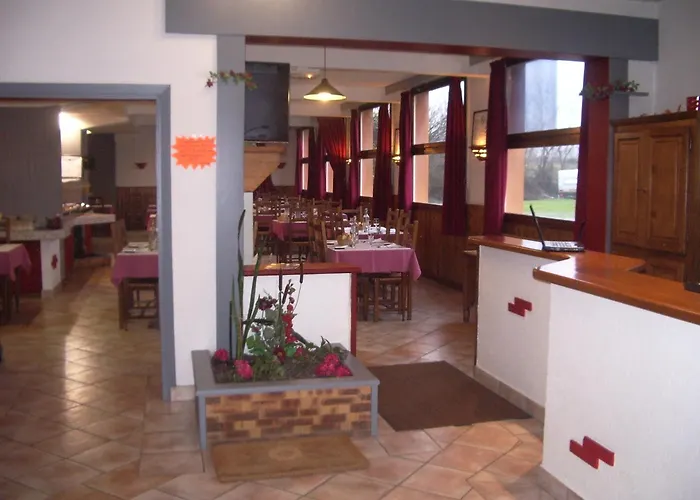 Hotel Le Sully Sur Yon