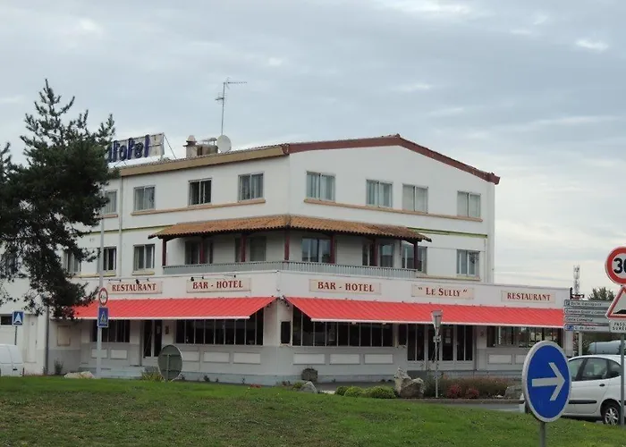 Le Sully Sur Yon Hotel