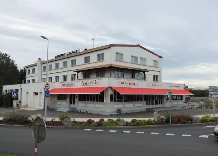 Hotel Le Sully Sur Yon